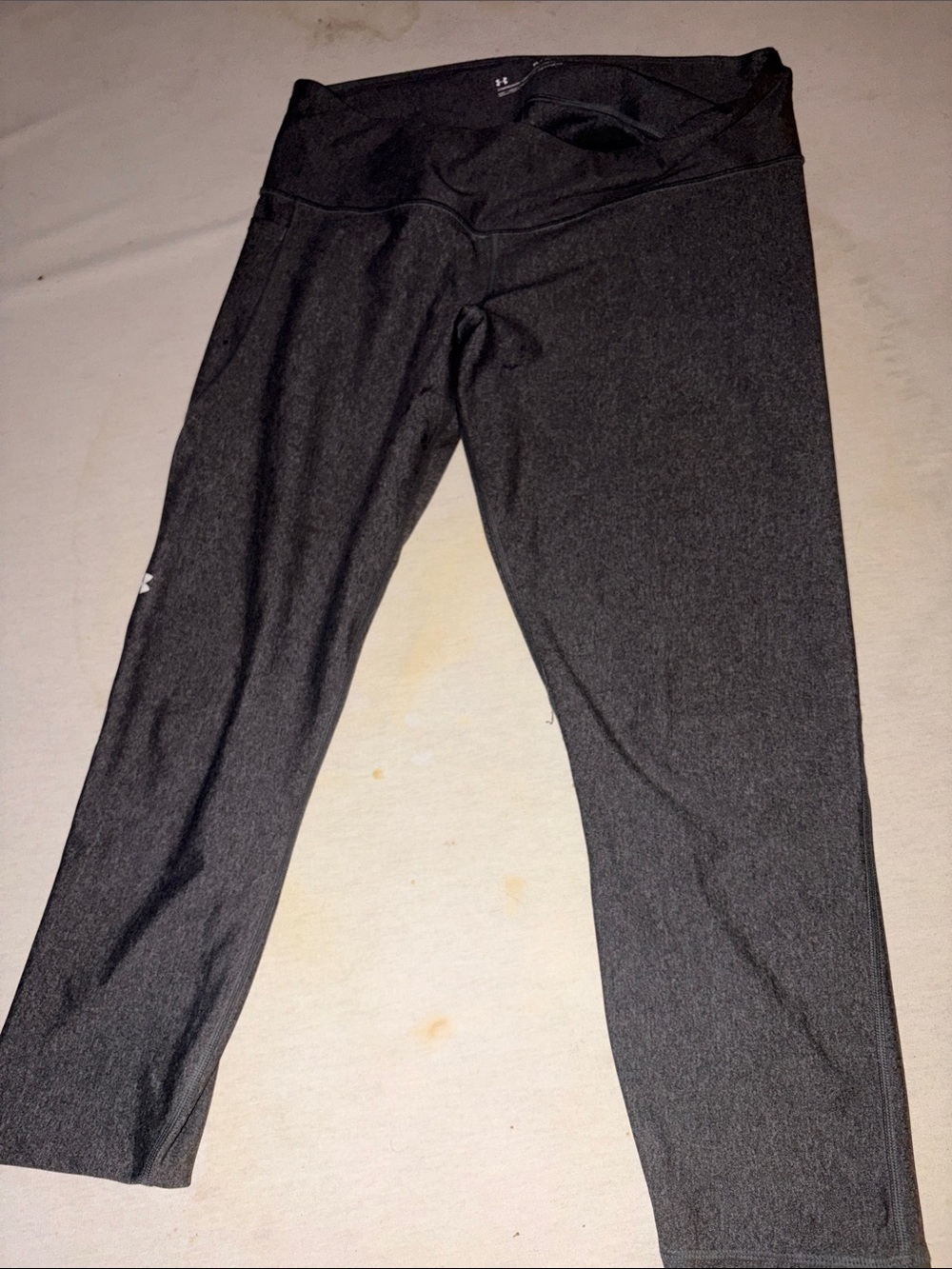 Womens Size XL Under Armour Charcoal Gray Athletic Leggings